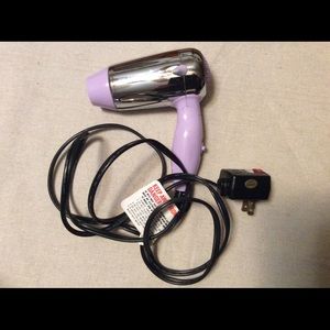 Fold up travel blow dryer